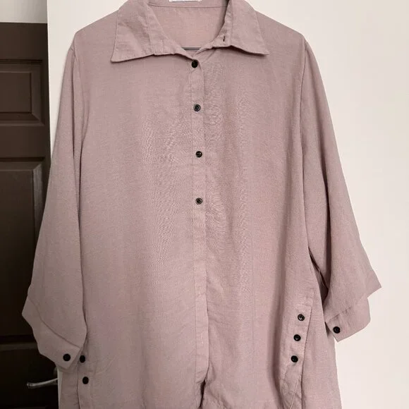 Button up Tunic - Picture 1 of 4